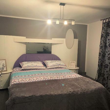 Lux Apartament Zalău Εξωτερικό φωτογραφία