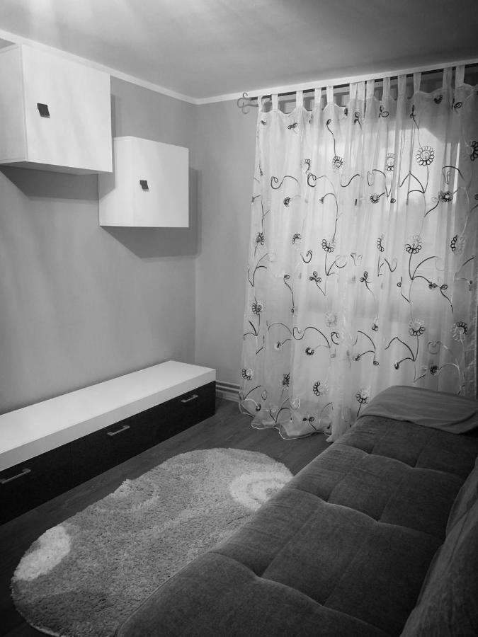 Lux Apartament Zalău Εξωτερικό φωτογραφία