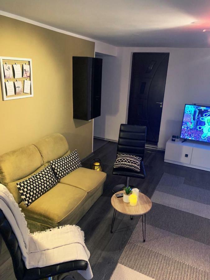 Lux Apartament Zalău Εξωτερικό φωτογραφία
