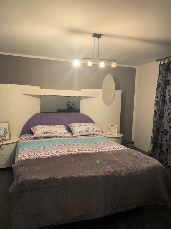 Lux Apartament Zalău Εξωτερικό φωτογραφία